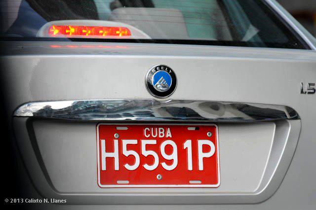Chapa de auto cubano