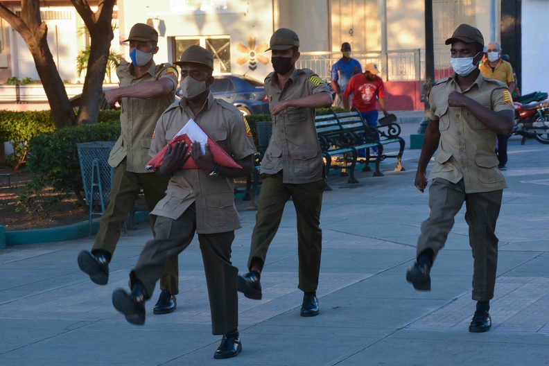 Homenaje a la enseña nacional cubana en Santiago de Cuba