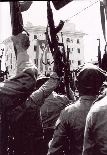 Proclamación del caráctrer socialista 