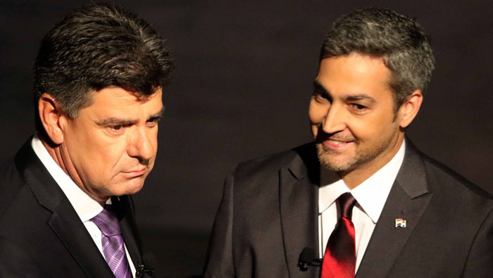 Enrique Peña Nieto y Efraín Alegre Enrique Peña Nieto y Efraín Alegre