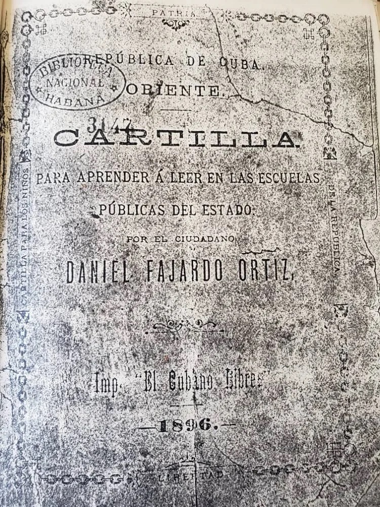“Cartilla para aprender a leer en las escuelas”, facsímil atesorado en la Colección Cubana de la Biblioteca Nacional “José Martí”. “Cartilla para aprender a leer en las escuelas”, facsímil atesorado en la Colección Cubana de la Biblioteca Nacional “José Martí”.