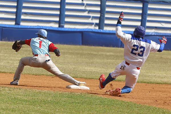 Leones asegura tercer lugar en Liga Élite del Beisbol Cubano