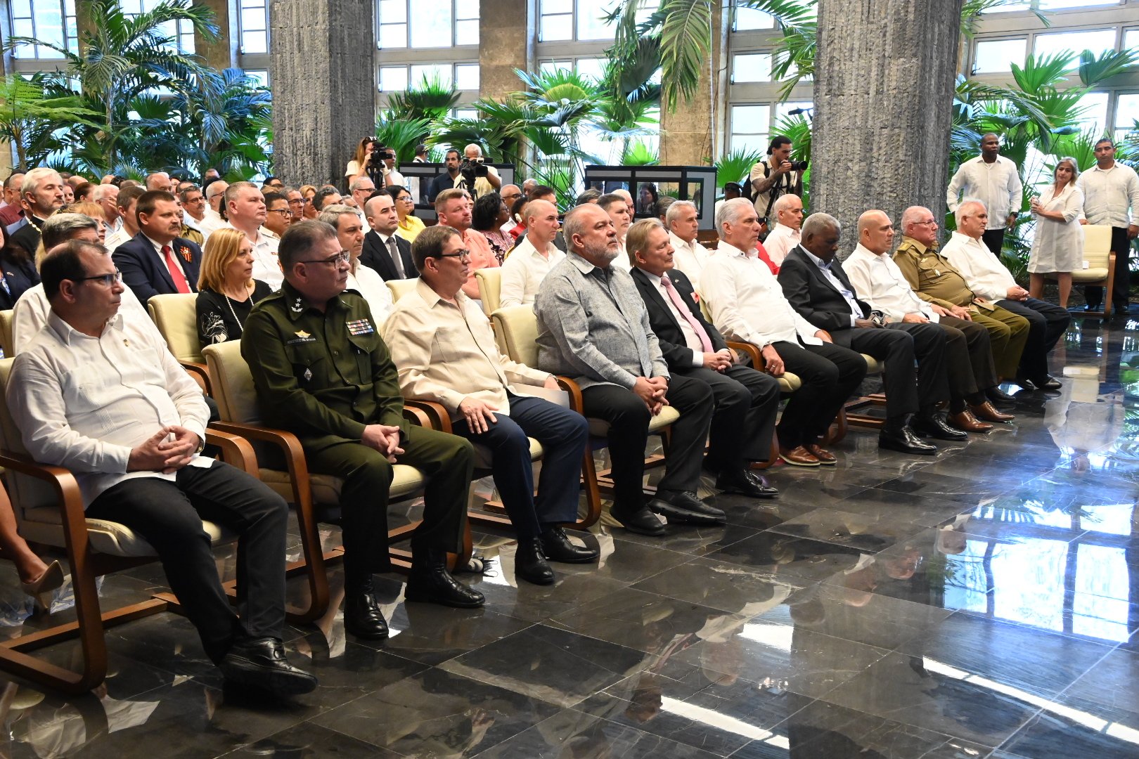 Cuba yRusia van por más 