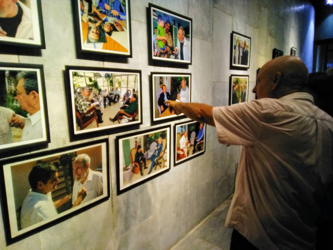 Toda la gloria del mundo en un hacedor de gloria