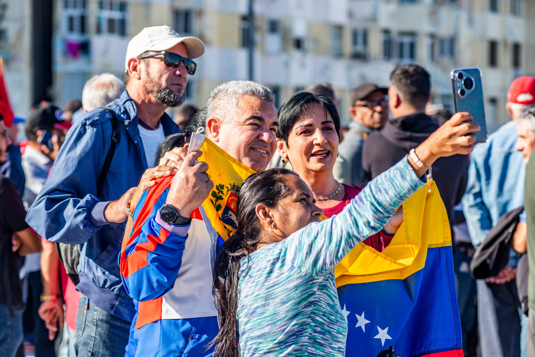 Concentración en la Tribuna Antimperialista, La Habana, en respaldo a Venezuela. / Adrián Juan Espinosa 