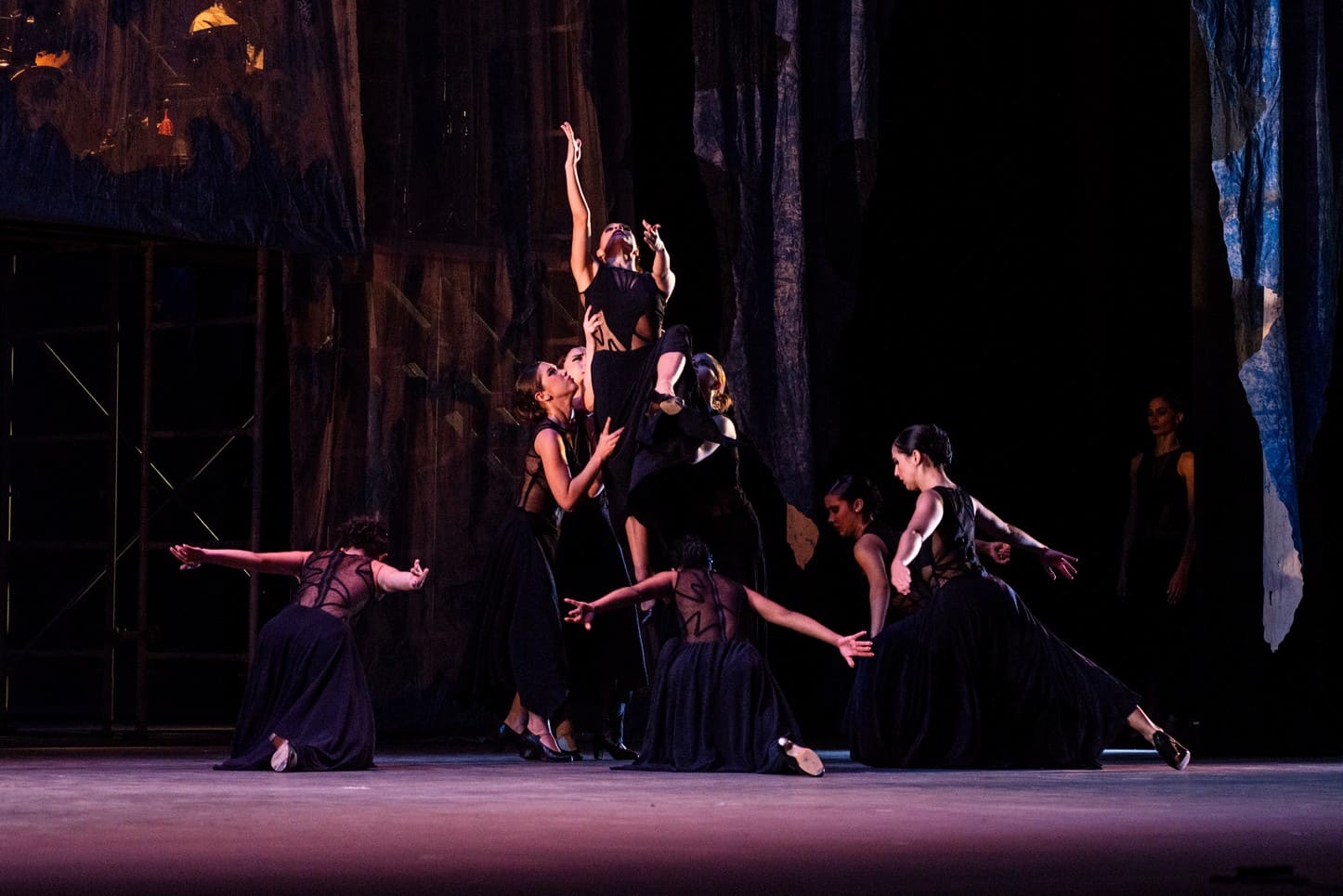 Compañía Lizt Alfonso Dance Cuba